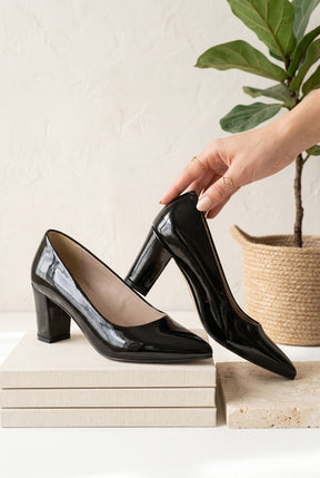 NEW ,  WOMEN SHOES HEELS W646