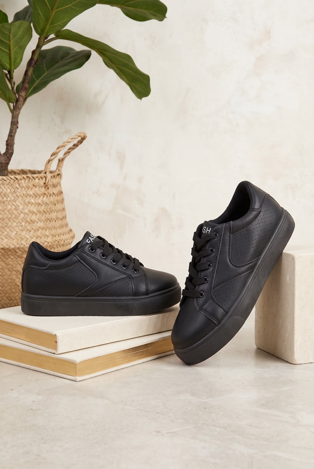 WOMEN SHOES WC32