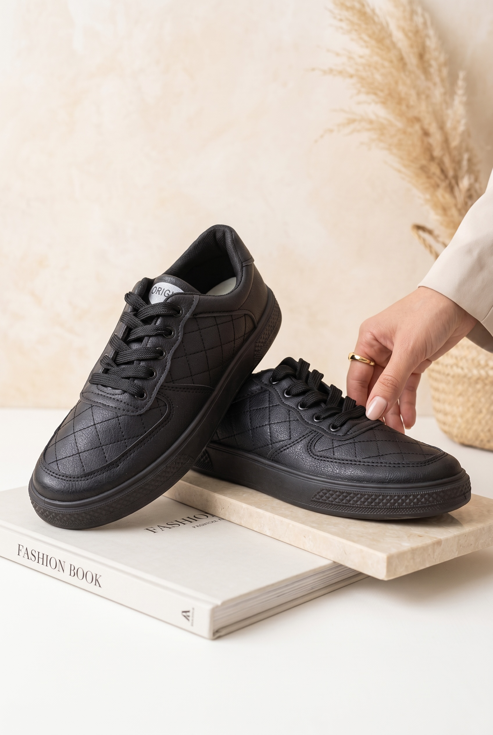 WOMEN SHOES WC22