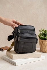 NEW 2025 , MEN' HANDBAGS & SHOULDER BAGS D6