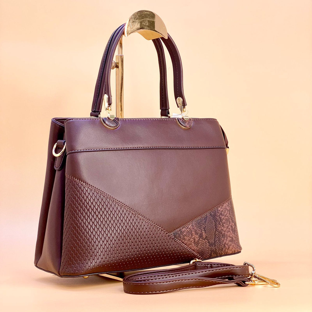 NEW 2024 ,  WOMEN HANDBAGS B46