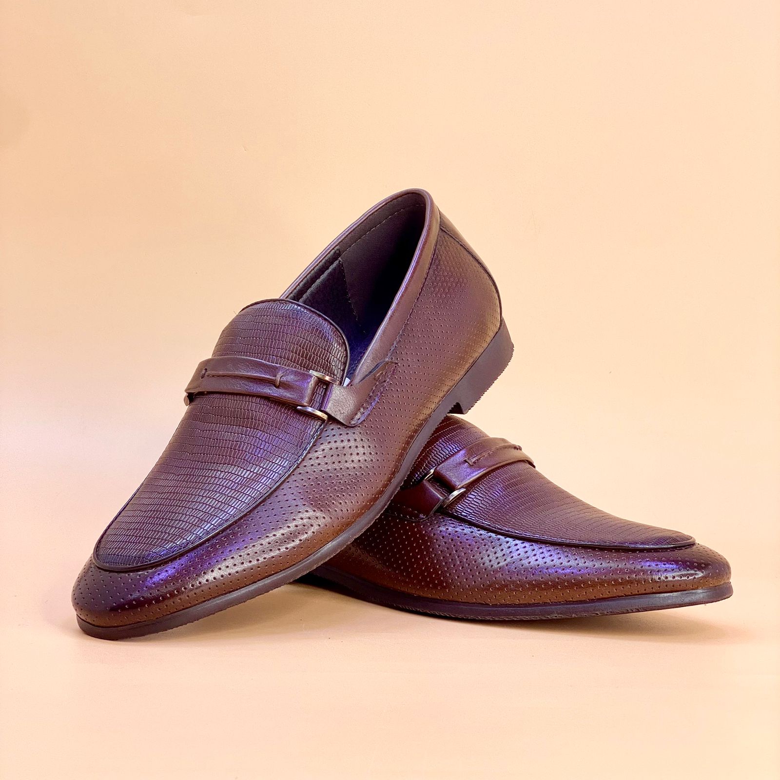 MEN SHOES  M7 , MADE IN CHINA
