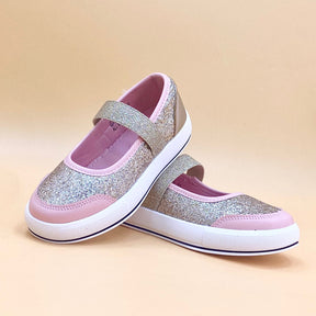 NEW ,  KIDS SHOES SIZE FROM 20 TO 37 K97