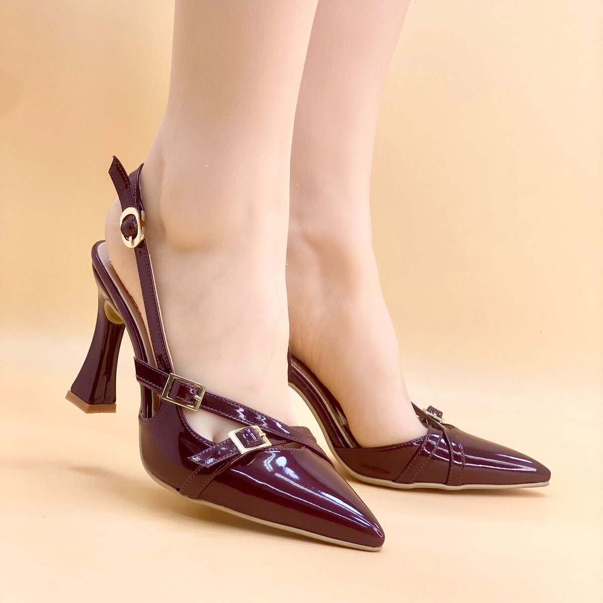 NEW ,  WOMEN SHOES HEELS W477