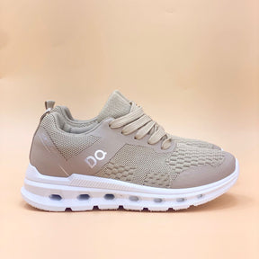 NEW , WOMEN SHOES W349