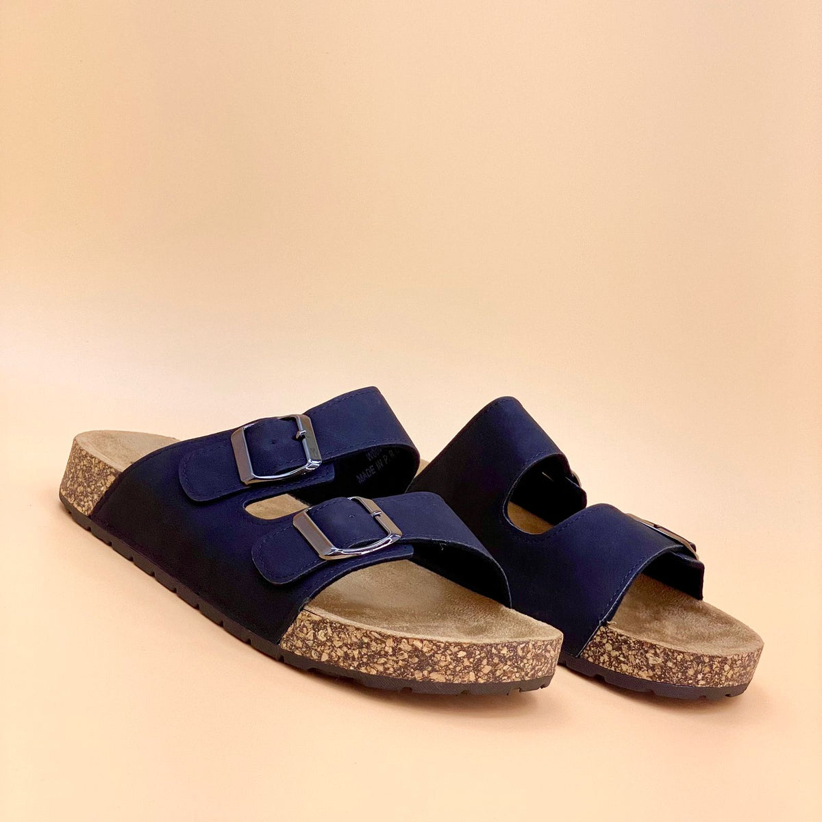 NEW ,  MEN SLIPPER M702
