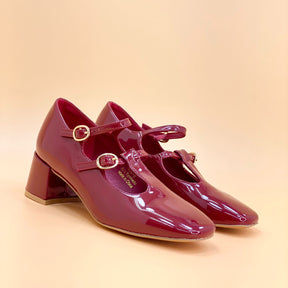 NEW ,  WOMEN SHOES HEELS W683