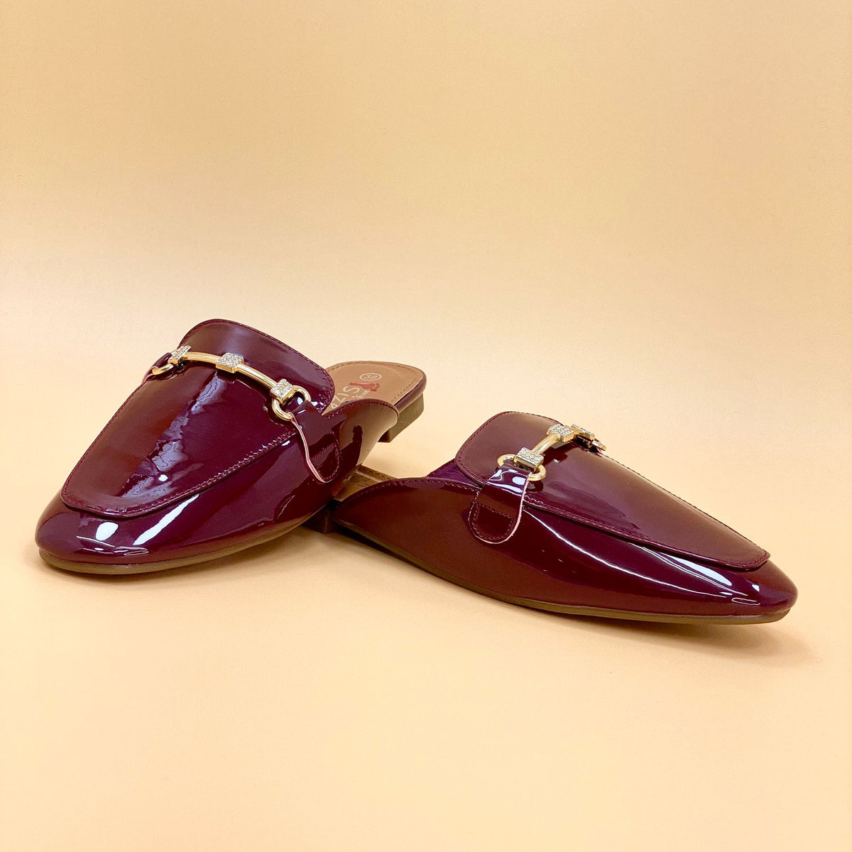 NEW , WOMEN SLIPPERS S754