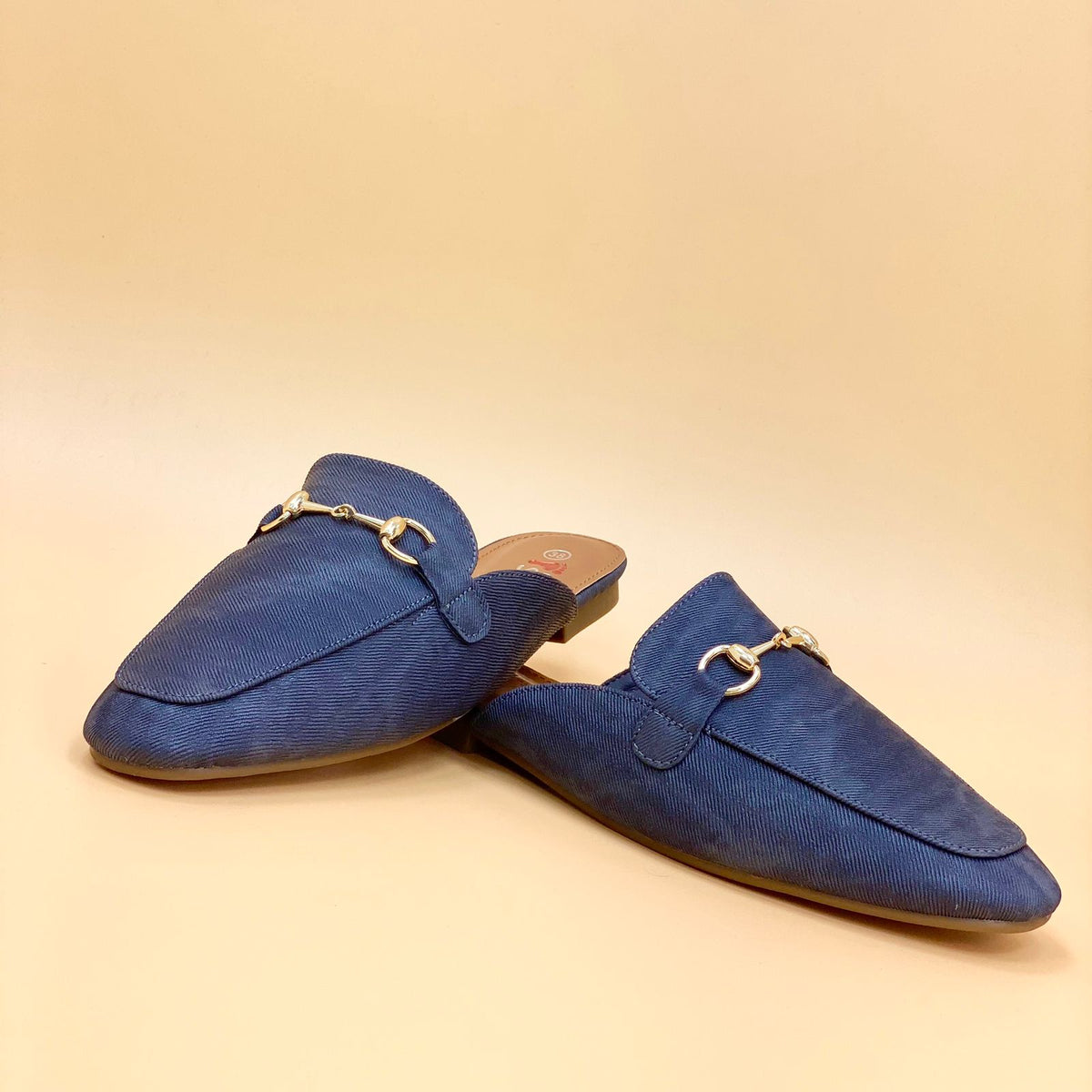 NEW , WOMEN SLIPPERS S753