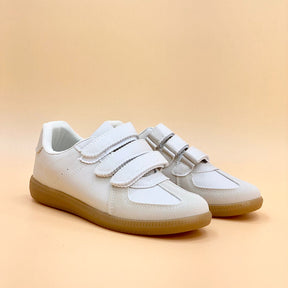 NEW ,  WOMEN FLAT SHOES W492