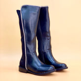 NEW , KIDS BOOTS KW6
