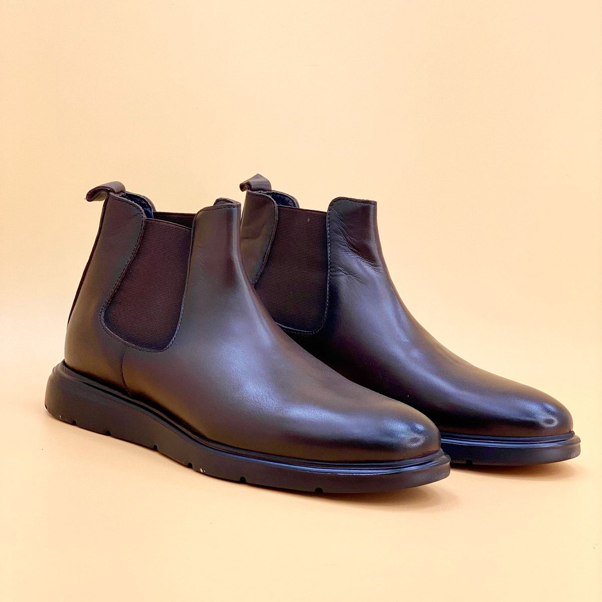NEW ,  MADE IN TURKEY GENUINE LEATHER MEN BOOTS  M27