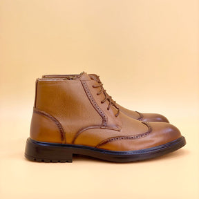 NEW ,  MEN BOOTS  M930 , MADE IN CHINA