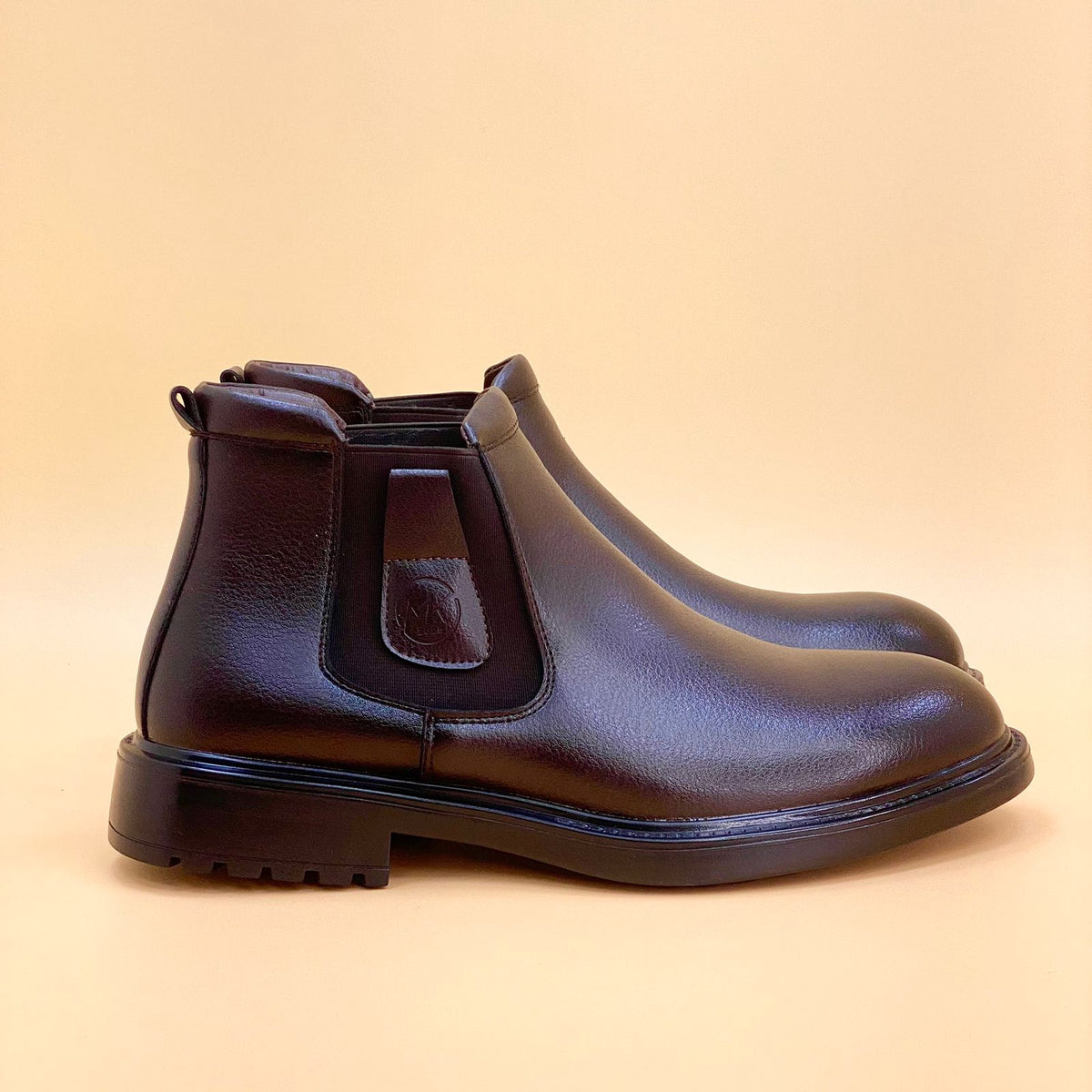 NEW ,  MEN BOOTS  M927 , MADE IN CHINA