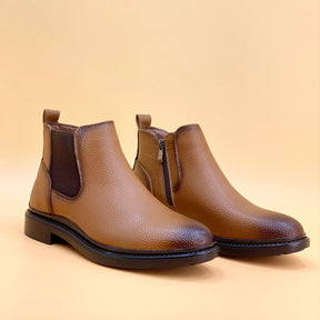 NEW ,  MEN BOOTS  M926 , MADE IN CHINA