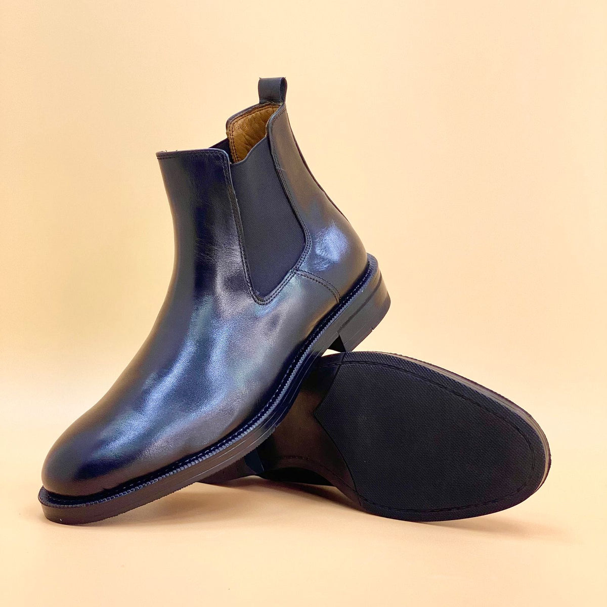 NEW ,  MADE IN TURKEY GENUINE LEATHER MEN BOOTS  M705