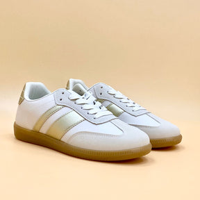 NEW ,  WOMEN FLAT SHOES W491