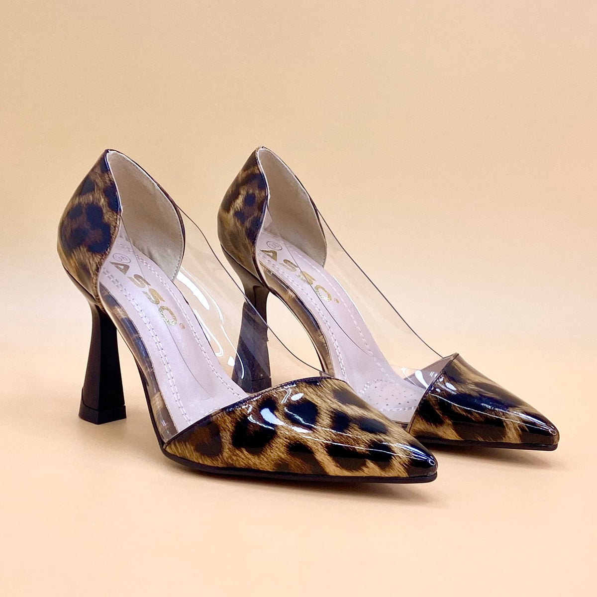 NEW ,  WOMEN SHOES HEELS W447