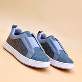 NEW ,  KIDS SHOES SIZE FROM 25 TO 36 K94