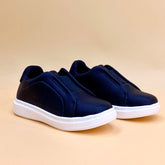 NEW ,  KIDS SHOES SIZE FROM 25 TO 41 K95