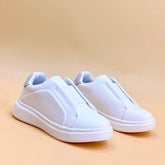 NEW ,  KIDS SHOES SIZE FROM 25 TO 41 K95