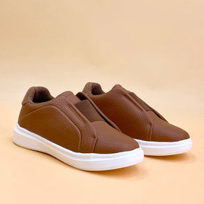 NEW ,  KIDS SHOES SIZE FROM 25 TO 41 K95