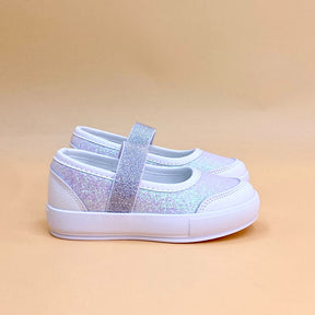 NEW ,  KIDS SHOES SIZE FROM 20 TO 37 K97