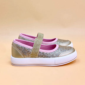 NEW ,  KIDS SHOES SIZE FROM 20 TO 37 K97
