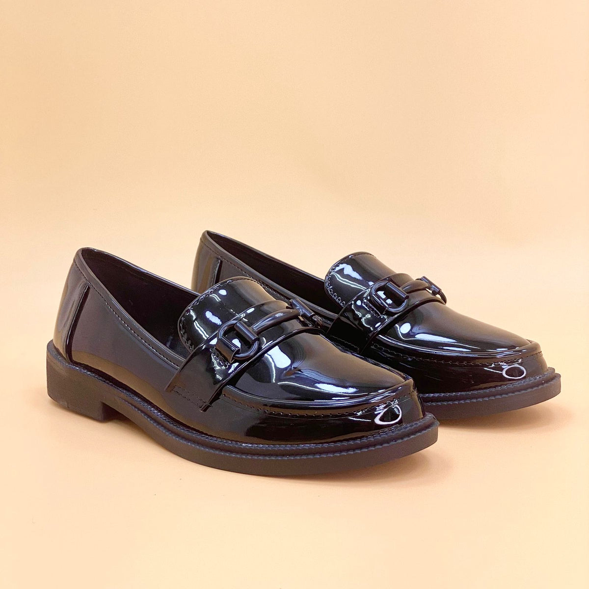 NEW , WOMEN SHOES W836