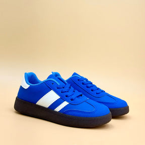 NEW ,  KIDS SHOES SIZE FROM 31 TO 36 K108