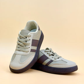 NEW ,  KIDS SHOES SIZE FROM 31 TO 36 K108