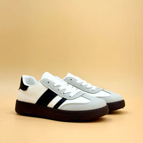 NEW ,  KIDS SHOES SIZE FROM 31 TO 36 K108