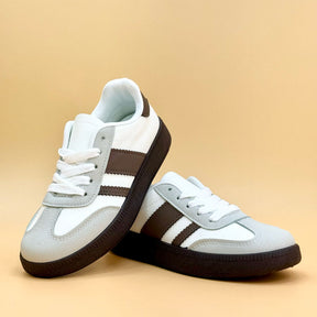 NEW ,  KIDS SHOES SIZE FROM 31 TO 36 K108