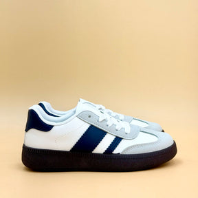 NEW ,  KIDS SHOES SIZE FROM 31 TO 36 K108