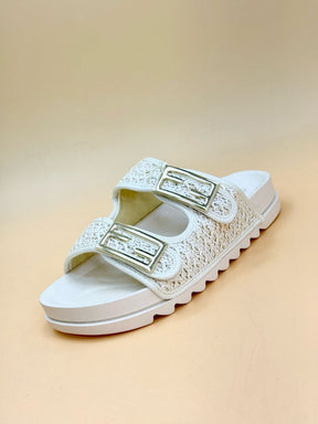 NEW , WOMEN SLIPPERS S49