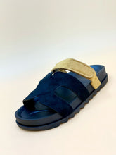 NEW , WOMEN SLIPPERS S50