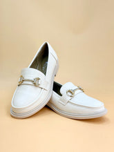 NEW ,  WOMEN FLAT SHOES W499