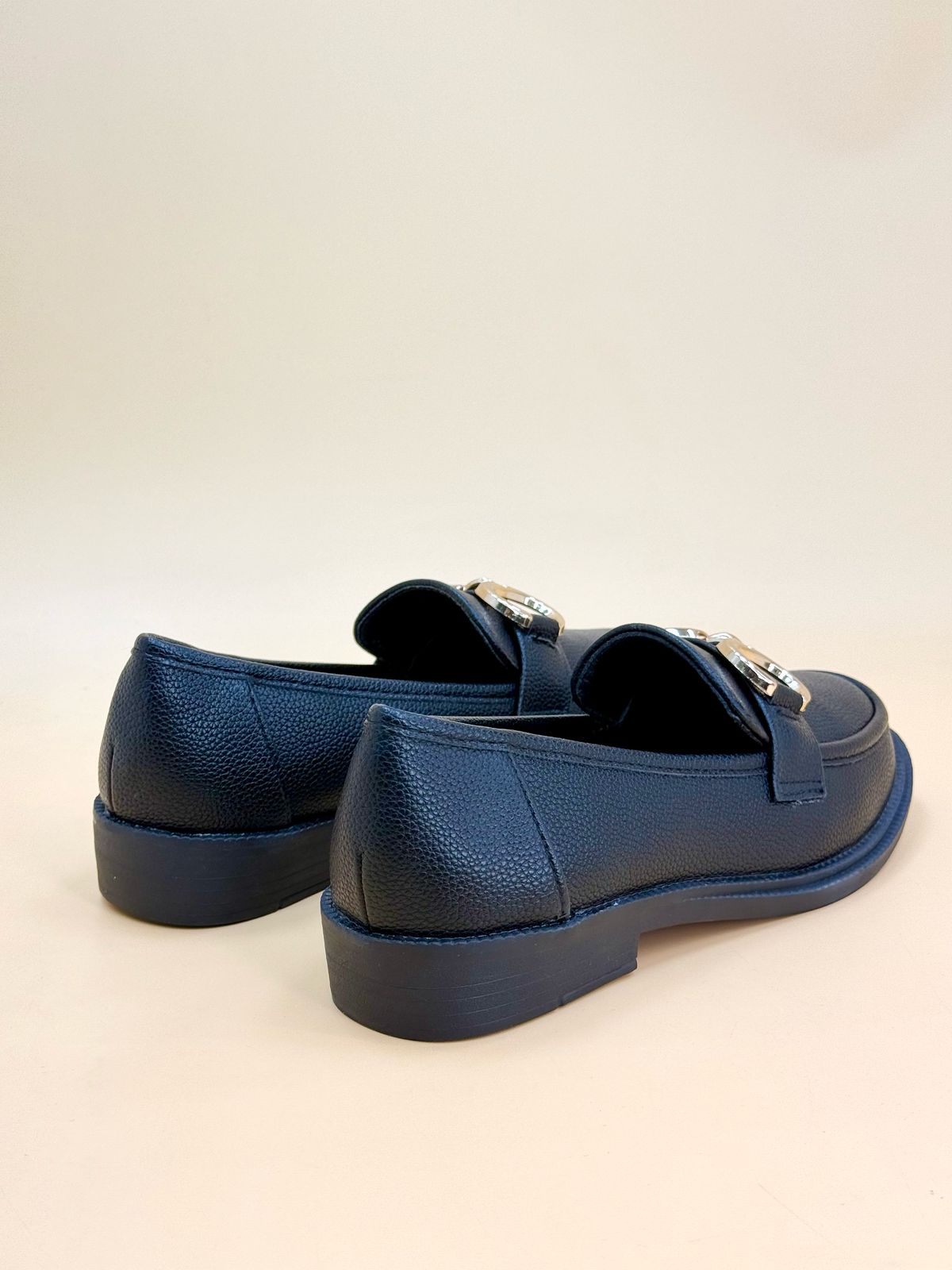 NEW ,  WOMEN FLAT SHOES W503