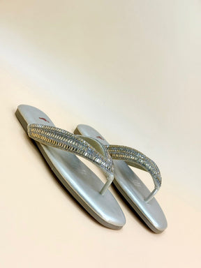 NEW , WOMEN SLIPPERS S21
