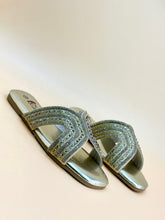 NEW , WOMEN SLIPPERS S18