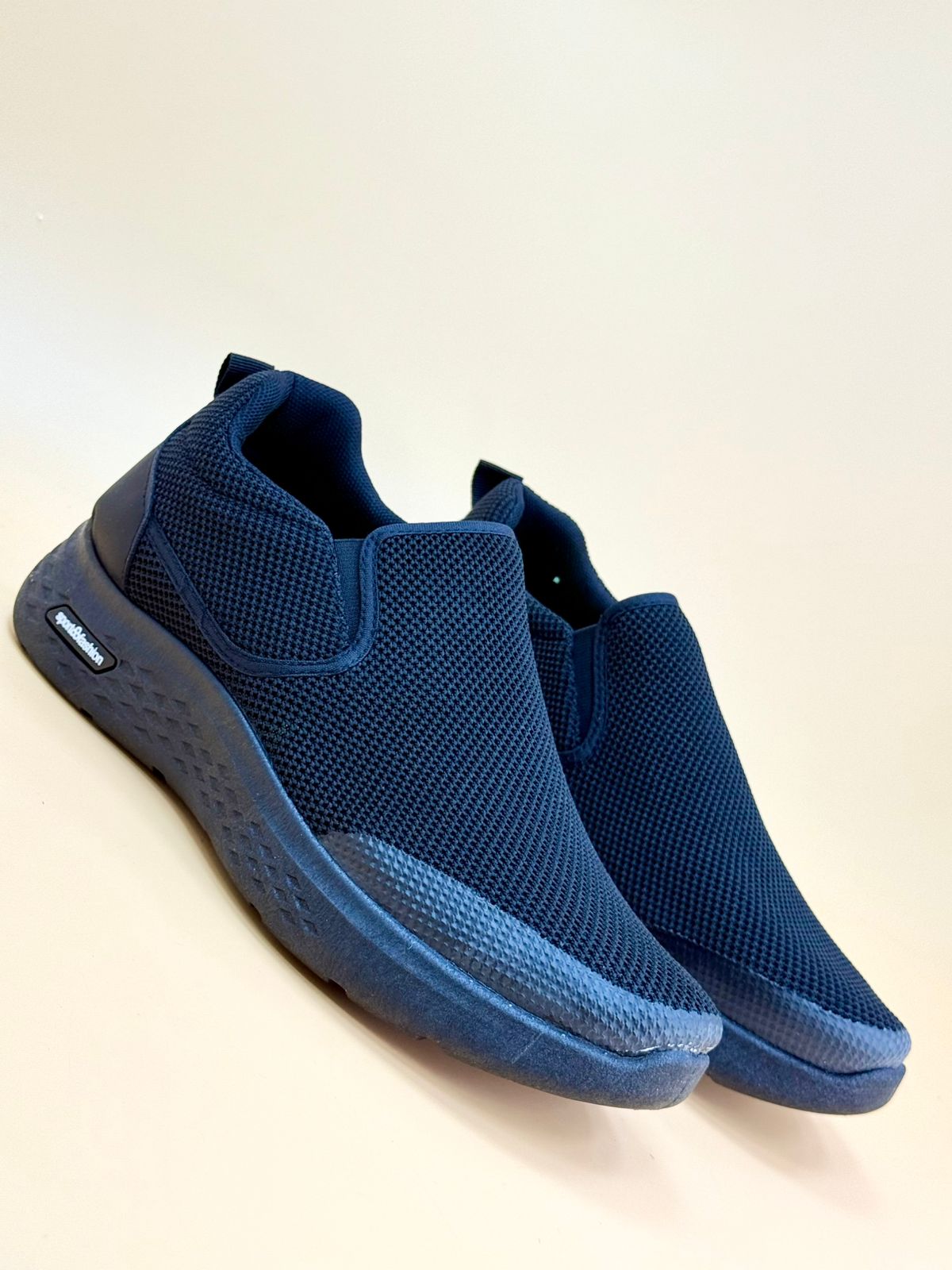 MEN SALE SIZE FROM 40 TO 45 M7