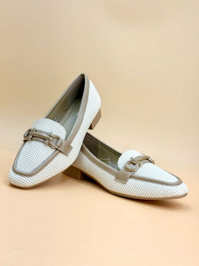 NEW ,  WOMEN FLAT SHOES W471