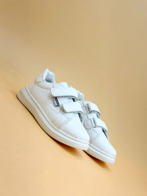 NEW , KIDS SHOES K114