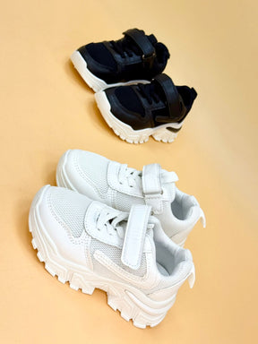 NEW , KIDS SHOES K111