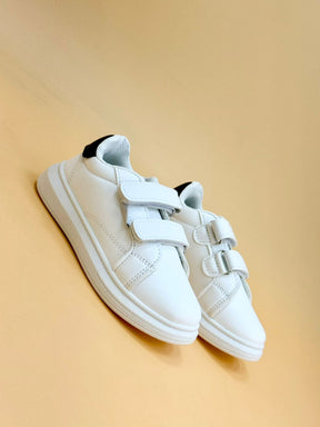 NEW , KIDS SHOES K114