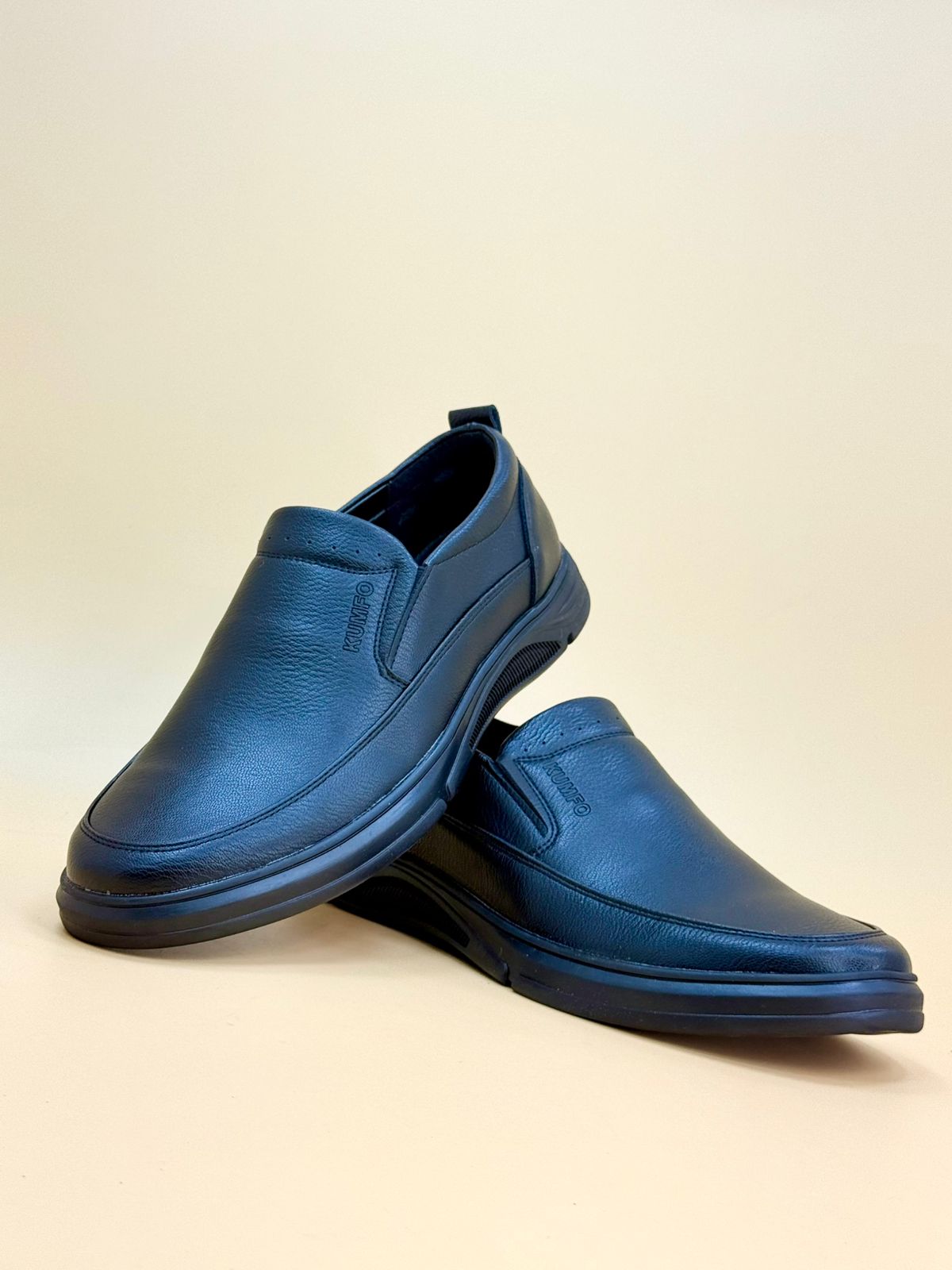 NEW , MEN SHOES M963