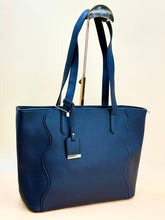 NEW 2025 ,  WOMEN HANDBAGS B203