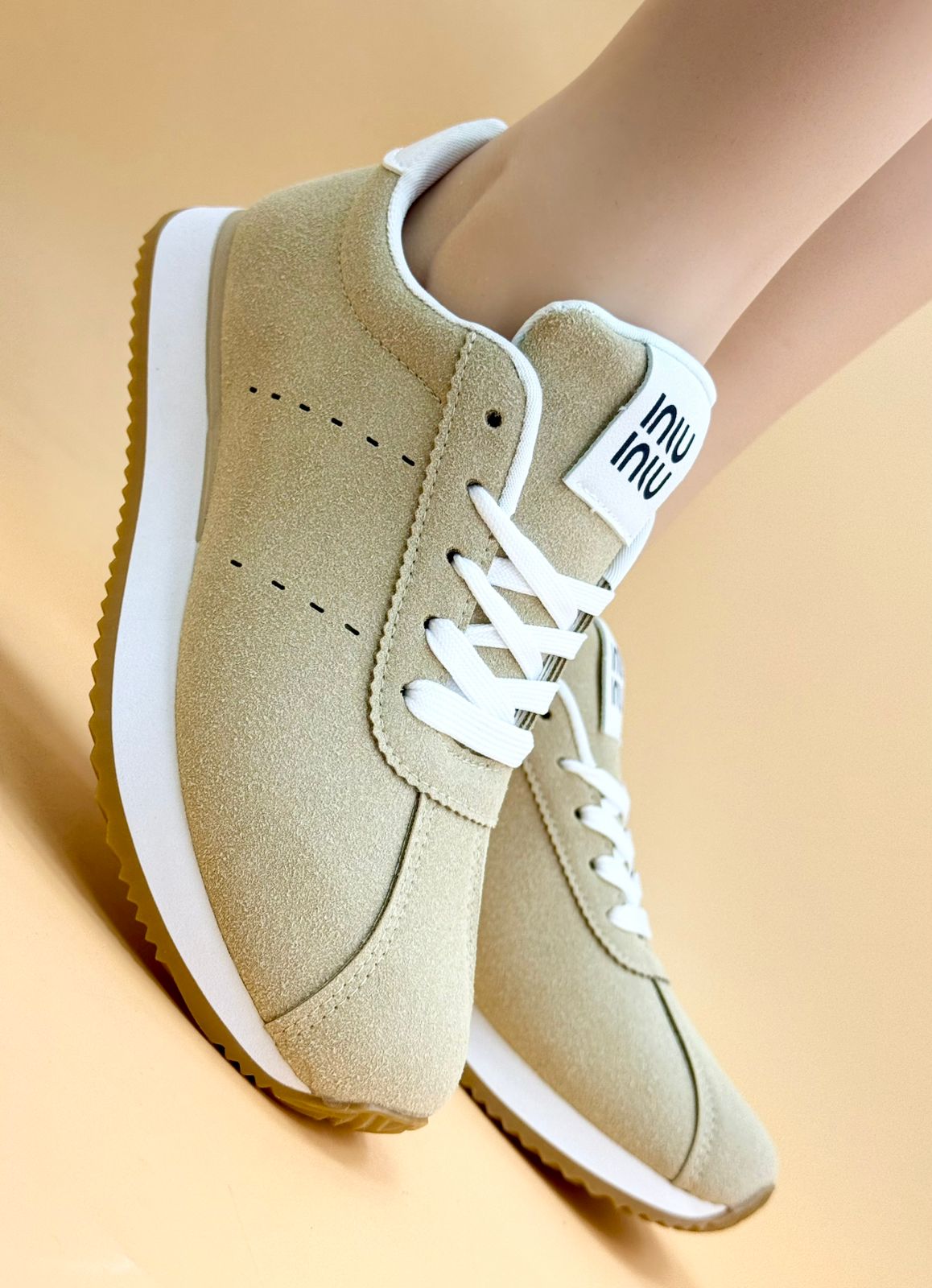 NEW ,  WOMEN FLAT SHOES W238