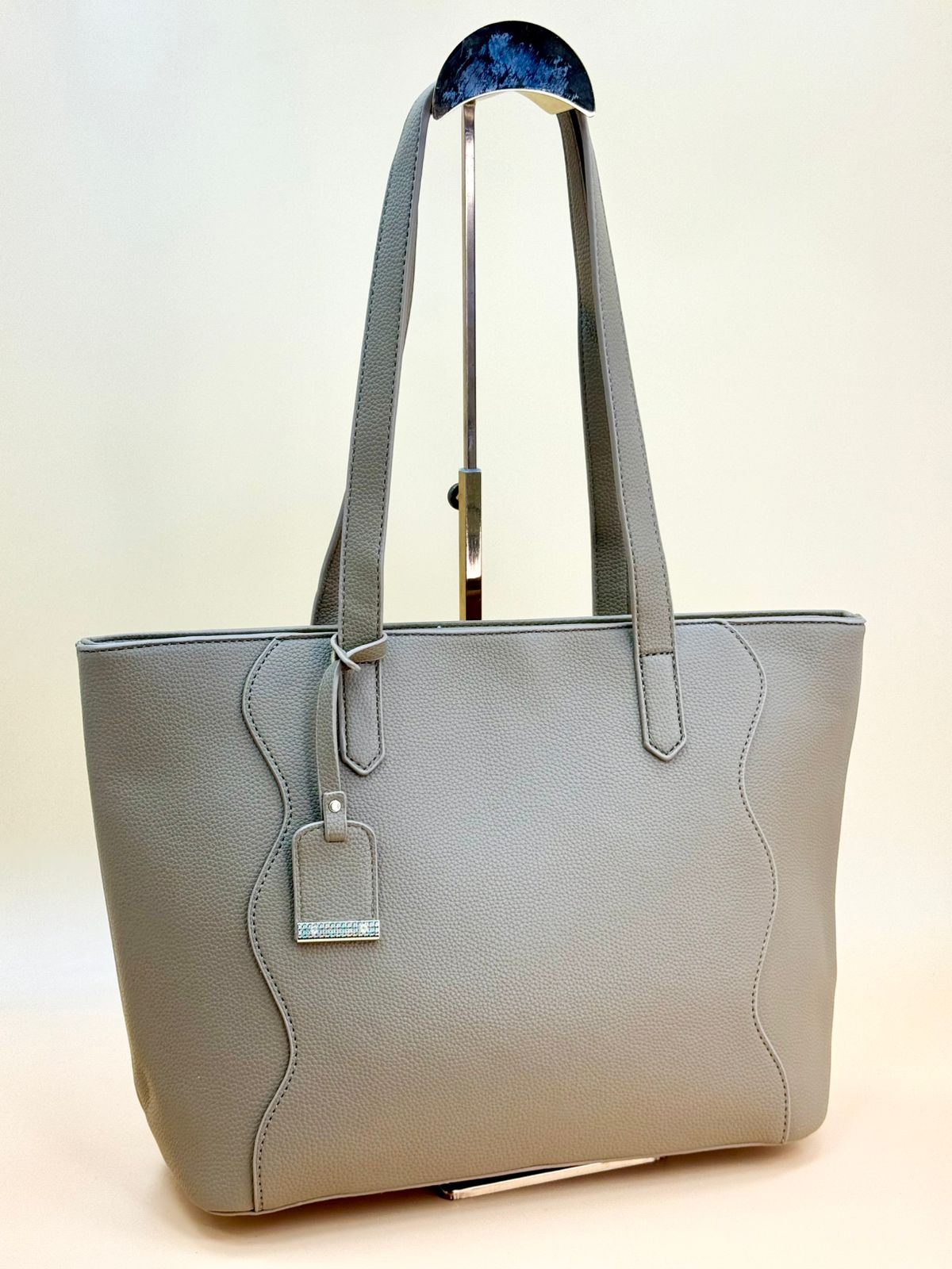 NEW 2025 ,  WOMEN HANDBAGS B203