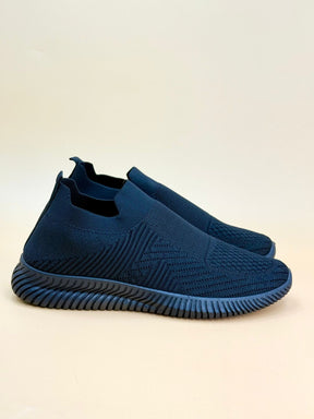 MEN SALE SIZE FROM 41 TO 45 M11